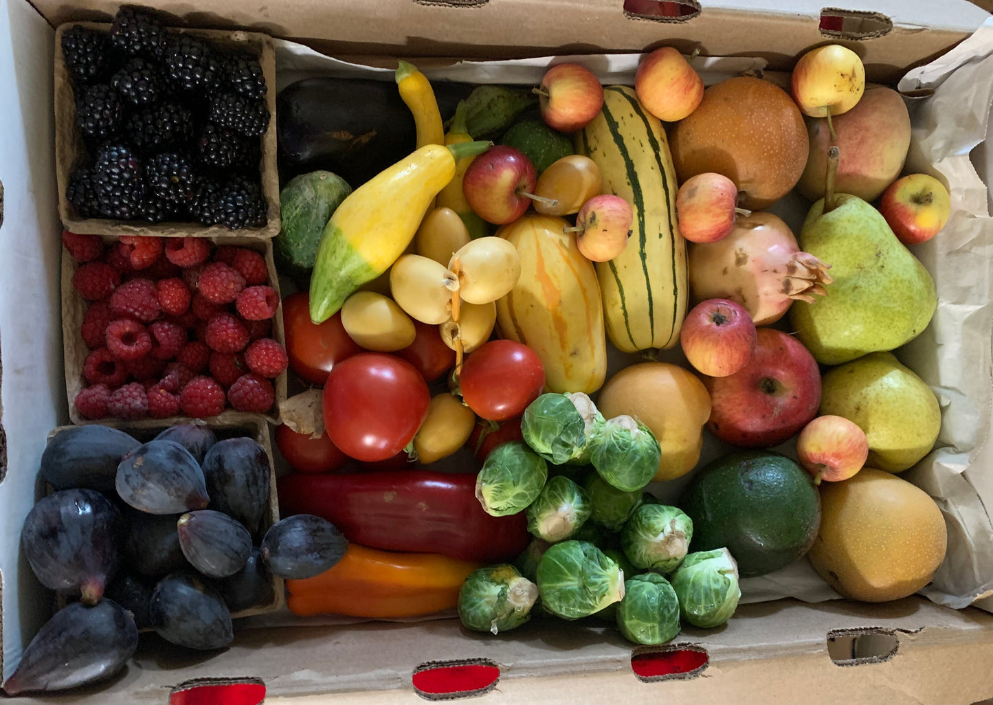 Fruit and Veggies Box